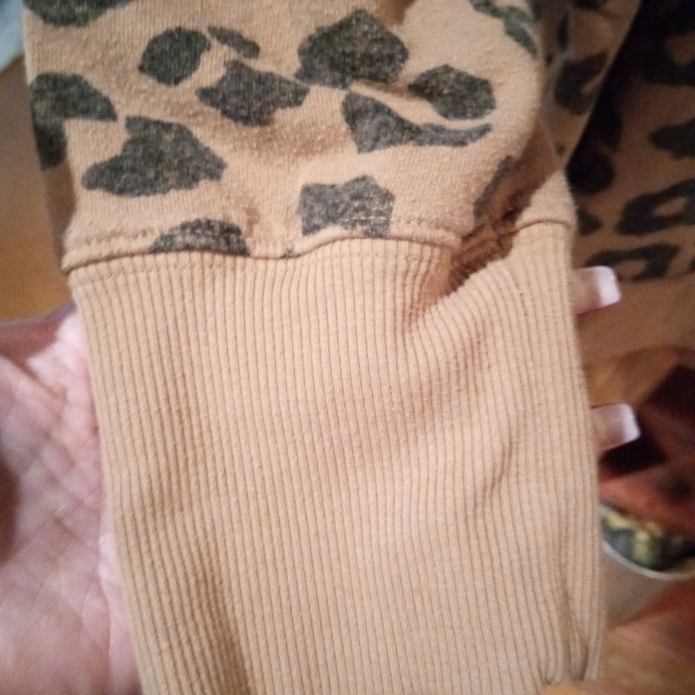 Leopard Print Women's Warm Up Pants And Matching Top. - Picture 5 of 11